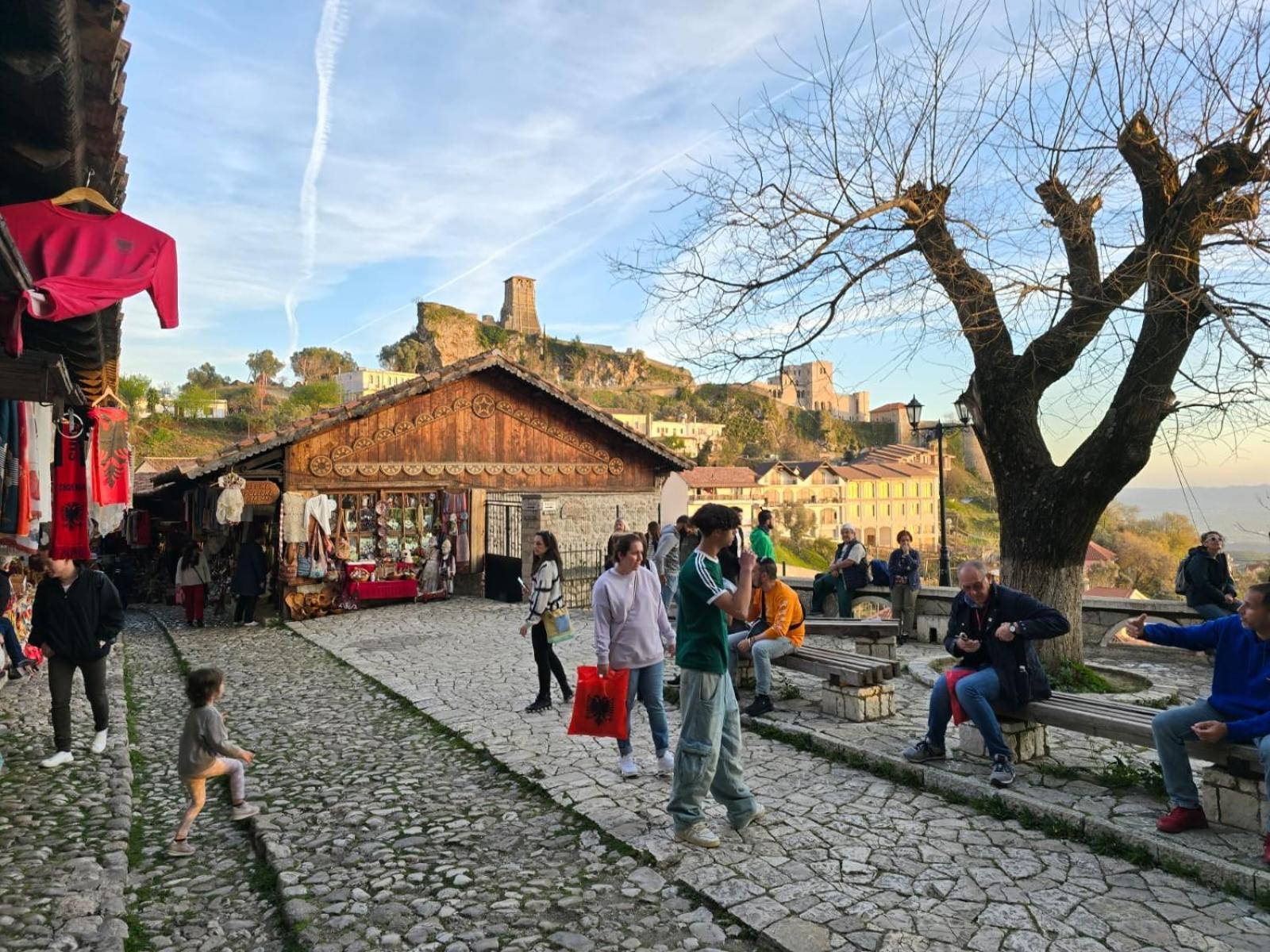 Villa Mefaja Krujë Dış mekan fotoğraf